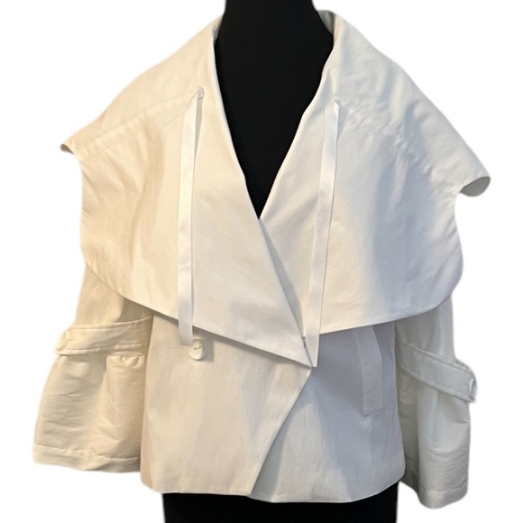NWOT Samuel Dong Japanese style White Women's blouse Kimono inspired, Size Large